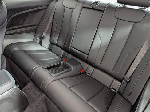 Certified 2022 BMW 230i Coupe w/ Premium Package image 40