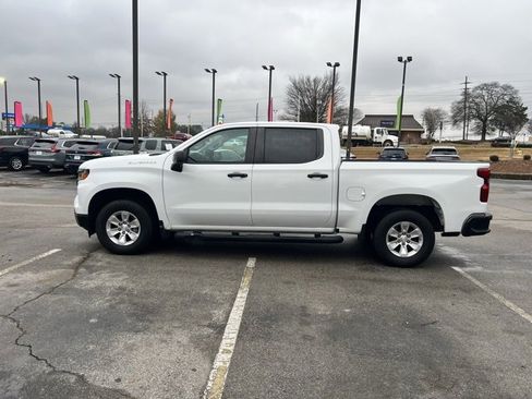 Used 2022 Chevrolet Silverado 1500 W/T w/ WT Value Package image 7