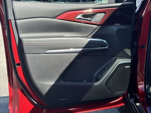 Used 2024 Chevrolet Traverse RS w/ LPO, Floor Liner Package image 14