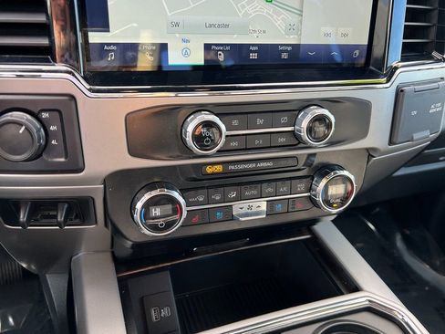 Used 2022 Ford F250 Lariat w/ Lariat Value Package image 30