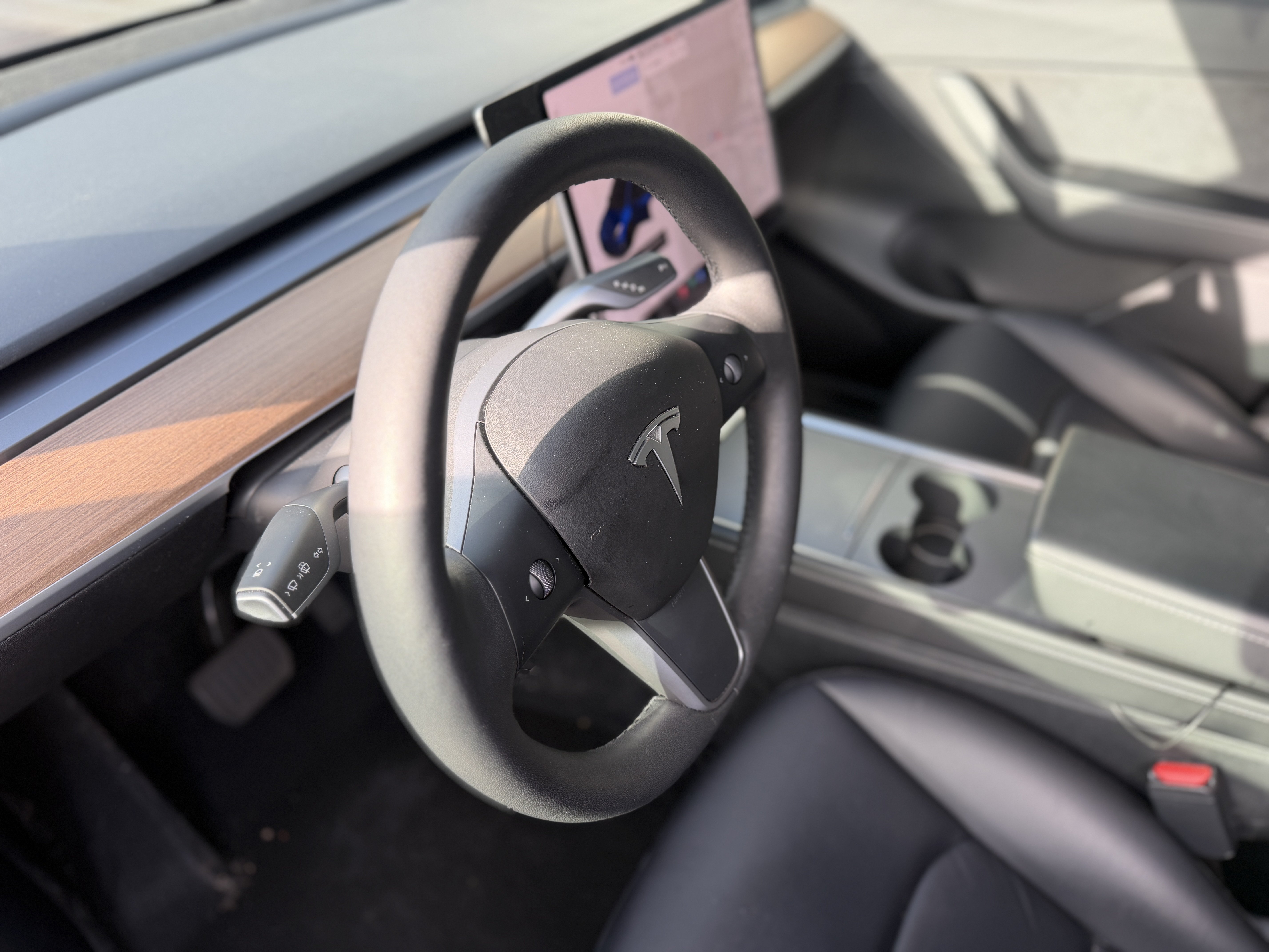 Used 2022 Tesla Model Y Long Range AWD/4WD image 4