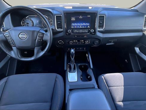 Used 2023 Nissan Frontier SV w/ SV Convenience Package AWD/4WD image 16
