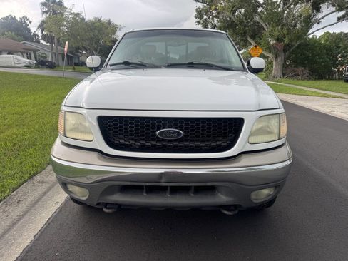 Used 2002 Ford F150 Lariat image 5