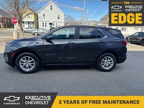 Used 2022 Chevrolet Equinox LT image 1