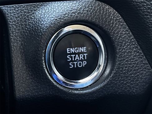 Used 2024 Toyota RAV4 XLE image 19