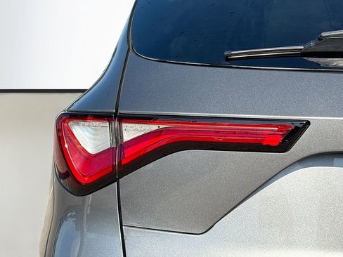 Used 2022 Acura MDX FWD w/ Technology Package image 10