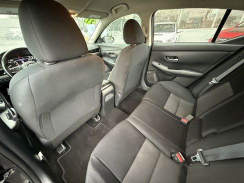 Used 2021 Nissan Sentra SV image 25