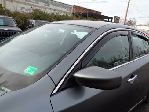 Used 2016 Nissan Altima 2.5 S w/ Power Driver Seat Package image 11