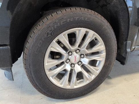 Used 2024 Chevrolet Silverado 1500 Custom AWD/4WD image 7
