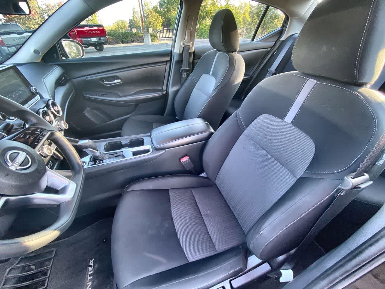 Used 2024 Nissan Sentra SV FWD image 11