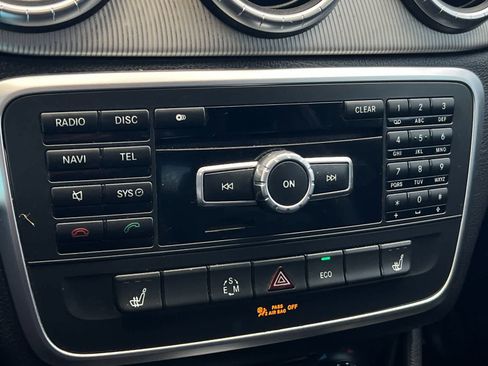 Used 2014 Mercedes-Benz CLA 250 image 21