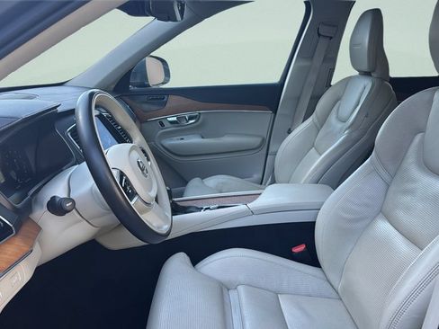 Used 2019 Volvo XC90 T6 Inscription w/ Protection Package Premier AWD/4WD image 9