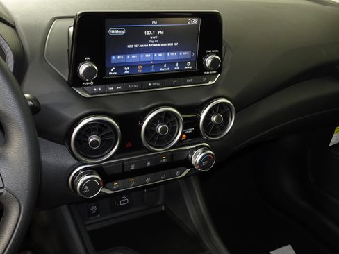 New 2025 Nissan Sentra S image 9