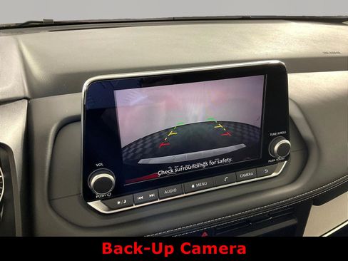 Certified 2026 Nissan Rogue SV AWD/4WD image 10