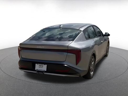 Used 2025 Kia K4 LXS FWD image 10