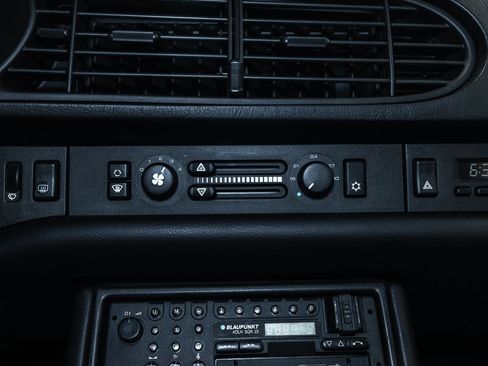 Used 1986 Porsche 944 Turbo image 53