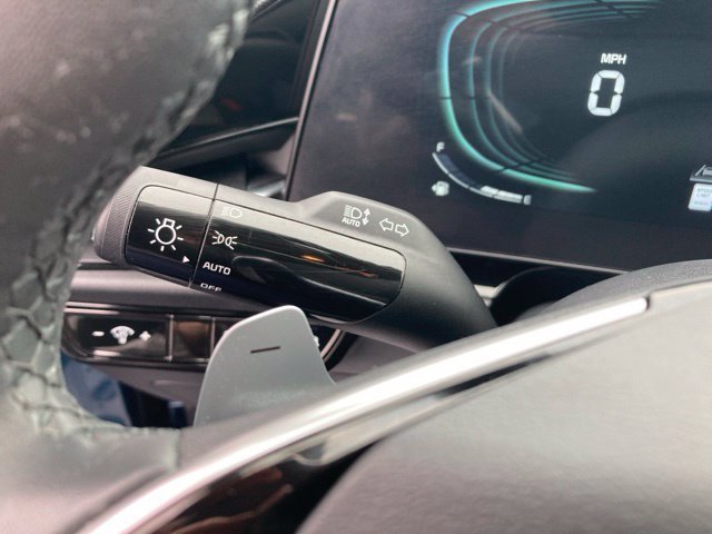 Used 2024 Kia Niro EX w/ EX Cold Weather Package FWD image 27