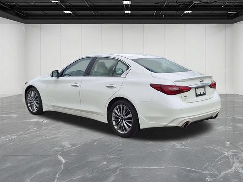 Certified 2022 INFINITI Q50 Luxe w/ Cargo Package AWD/4WD image 3