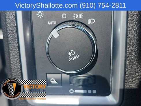 Certified 2022 RAM 1500 Classic SLT w/ Electronics Group AWD/4WD image 16