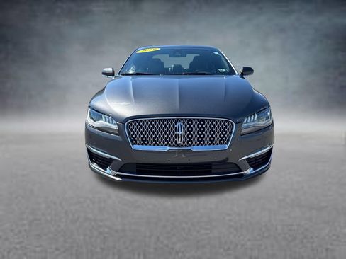 Used 2019 Lincoln MKZ Reserve FWD image 2