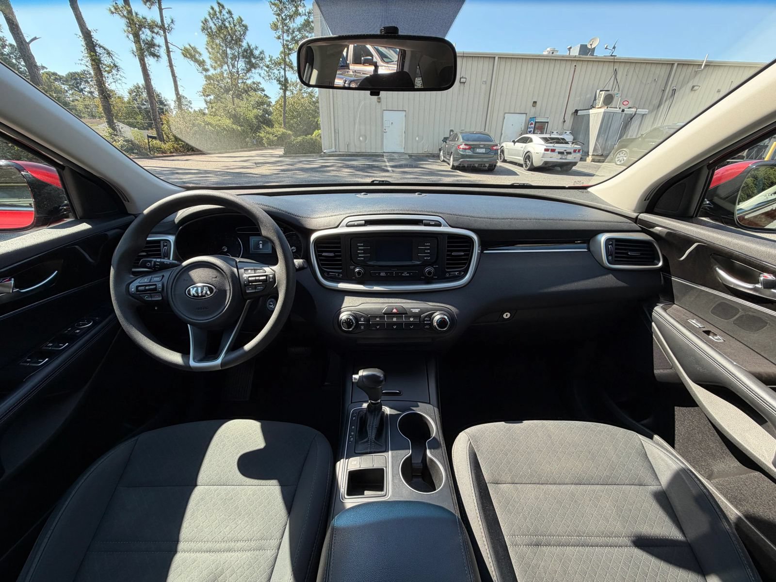 Used 2017 Kia Sorento FWD image 13