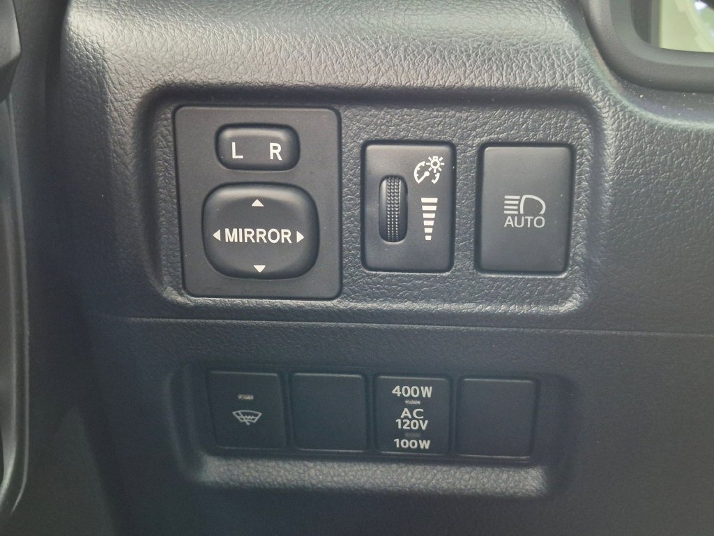 Used 2021 Toyota 4Runner TRD Off-Road AWD/4WD image 14