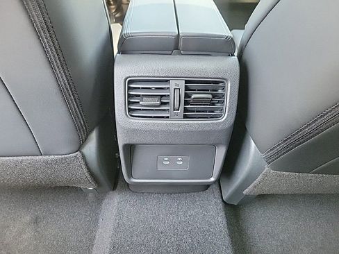 New 2026 Nissan Rogue SV w/ SV Premium Package AWD/4WD image 21