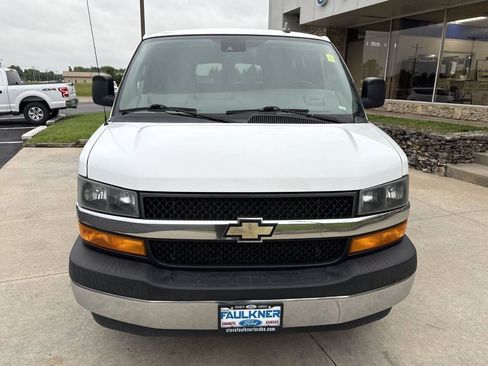 Used 2020 Chevrolet Express 2500 LT w/ LT Preferred Equipment Group image 2