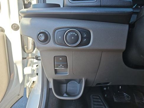 Used 2024 Ford Transit 350 XLT image 30
