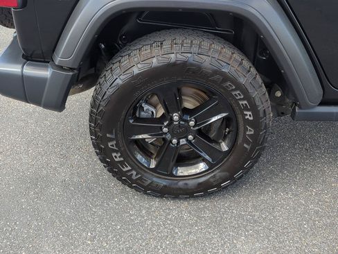 Used 2021 Jeep Wrangler Unlimited Sport AWD/4WD image 7