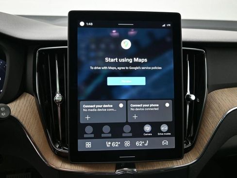 New 2026 Volvo XC60 B5 Plus w/ Protection Package Premier image 17