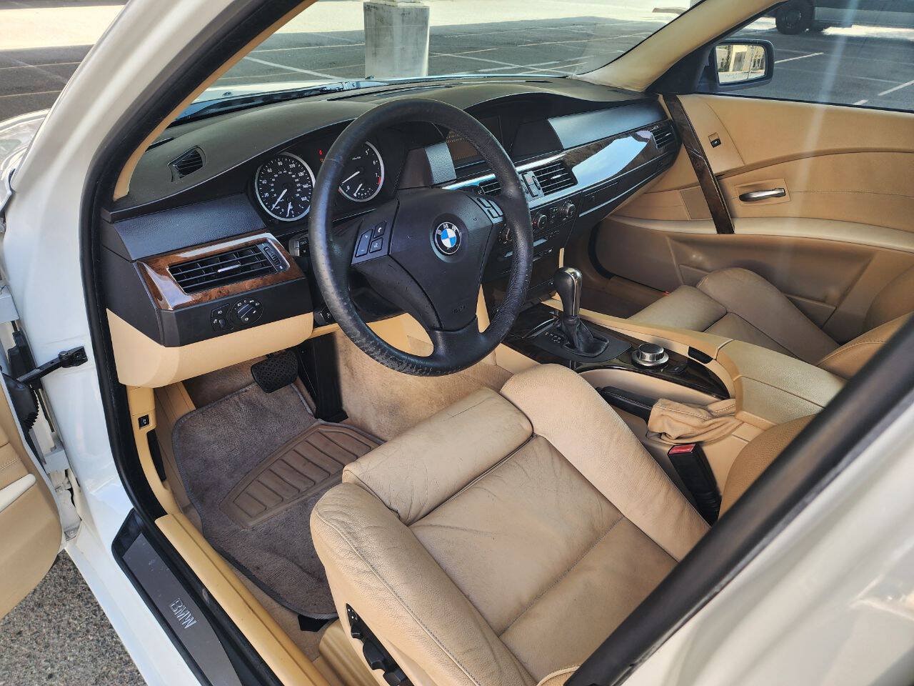 Used 2006 BMW 530xi Wagon AWD/4WD image 16
