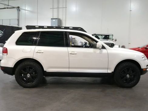 Used 2006 Volkswagen Touareg V10 TDI AWD/4WD image 7