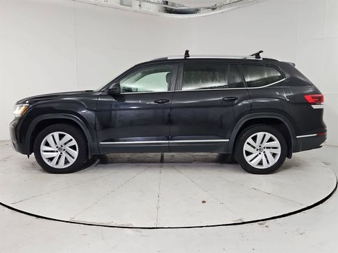 Used 2021 Volkswagen Atlas SEL image 3
