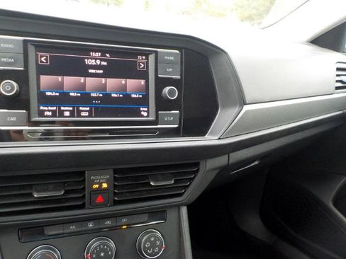 Used 2019 Volkswagen Jetta S w/ Driver Assistance Package image 12