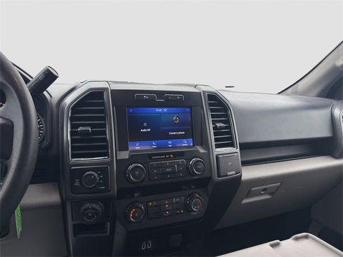 Used 2019 Ford F150 XLT w/ Trailer Tow Package image 15