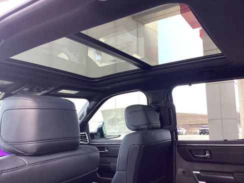 New 2025 Toyota Tundra Platinum image 25