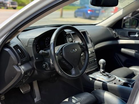 Used 2013 INFINITI G37 Journey w/ Premium Pkg RWD image 9