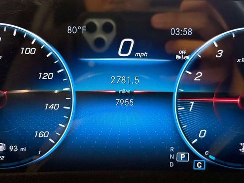 Used 2023 Mercedes-Benz CLA 250 4MATIC image 27
