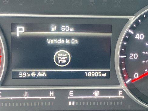 Certified 2023 Kia Sorento S w/ Panoramic Sunroof Package image 18