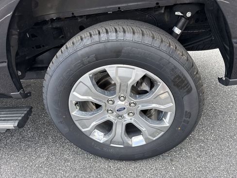 Used 2022 Ford F150 Platinum w/ Equipment Group 701A High AWD/4WD image 18