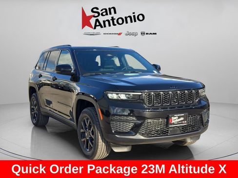 New 2025 Jeep Grand Cherokee Altitude RWD image 2