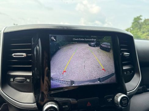 Used 2020 RAM 1500 Big Horn AWD/4WD image 28