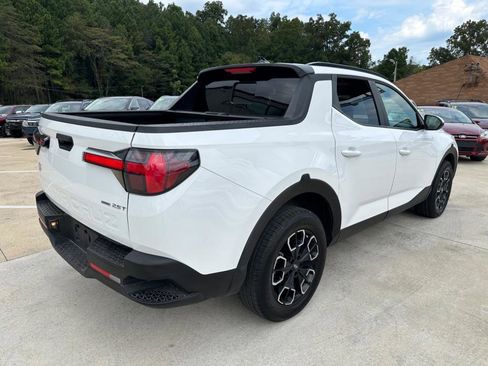 Used 2023 Hyundai Santa Cruz SEL Premium image 17