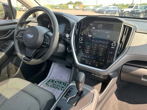 Used 2024 Subaru Crosstrek 2.0i Premium AWD/4WD image 32
