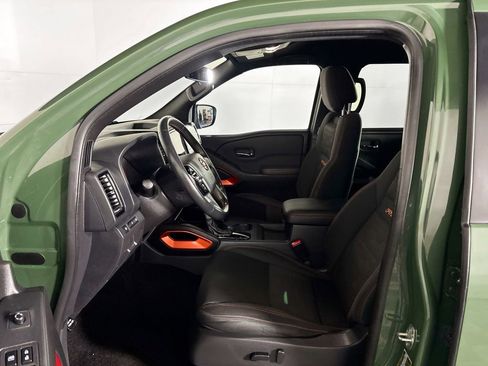 Used 2022 Nissan Frontier PRO-4X w/ Off-Road Protection Package image 11