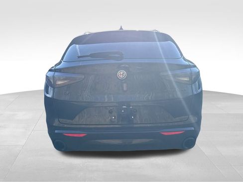 Used 2021 Alfa Romeo Stelvio Ti Sport image 5