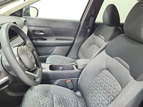 Certified 2026 Nissan Kicks SV FWD image 12