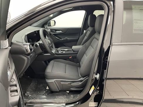 New 2026 Chevrolet Equinox LT AWD/4WD image 8