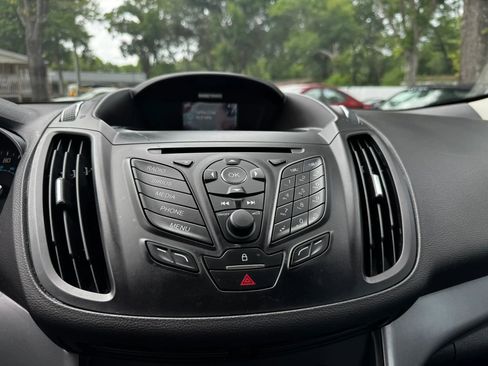 Used 2014 Ford Escape SE FWD image 20